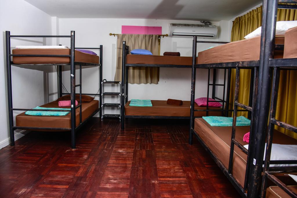 The Wanderlust Hostel Ко Панган Екстериор снимка