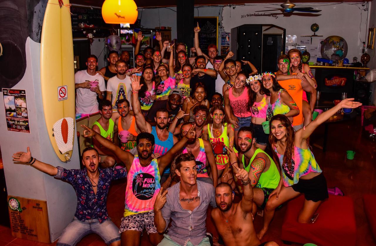 The Wanderlust Hostel Ко Панган Екстериор снимка